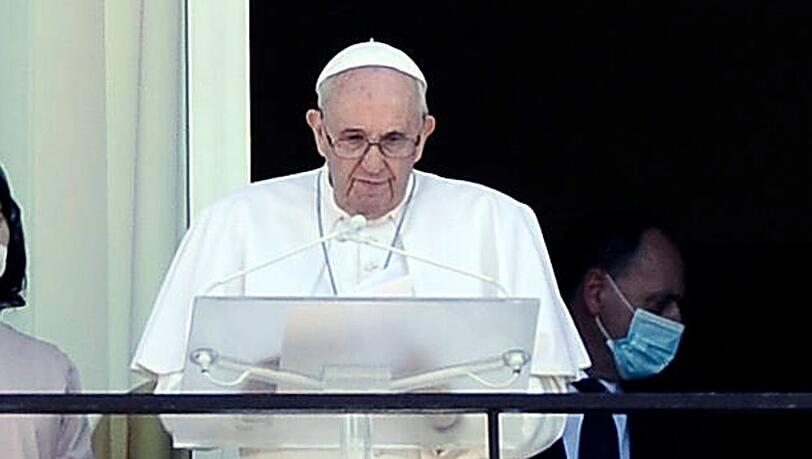 Papst Franziskus hat eine leichte Grippe.