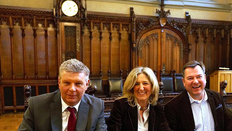 Drei OB-Wahlkämpfer, die sich gut verstanden haben: Dieter Reiter, Sabine Nallinger und Josef Schmid. Wie geht's jetzt weiter? Drei OB-Wahlkämpfer, die sich gut verstanden haben: Dieter Reiter, Sabine Nallinger und Josef Schmid. Wie geht's jetzt weiter?