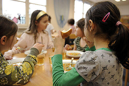 Noch bleibt es ein frommer Wunsch: das warme Mittagessen für alle Nürnberger Schulkinder.