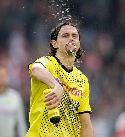 &bdquo;Das war für mich das bislang geilste Spiel der gesamten Saison.&ldquo; Fertig mit der Welt - BVB-Verteidiger Neven Subotic nach dem 1:1 zwischen dem VfB Stuttgart und Borussia Dortmund.