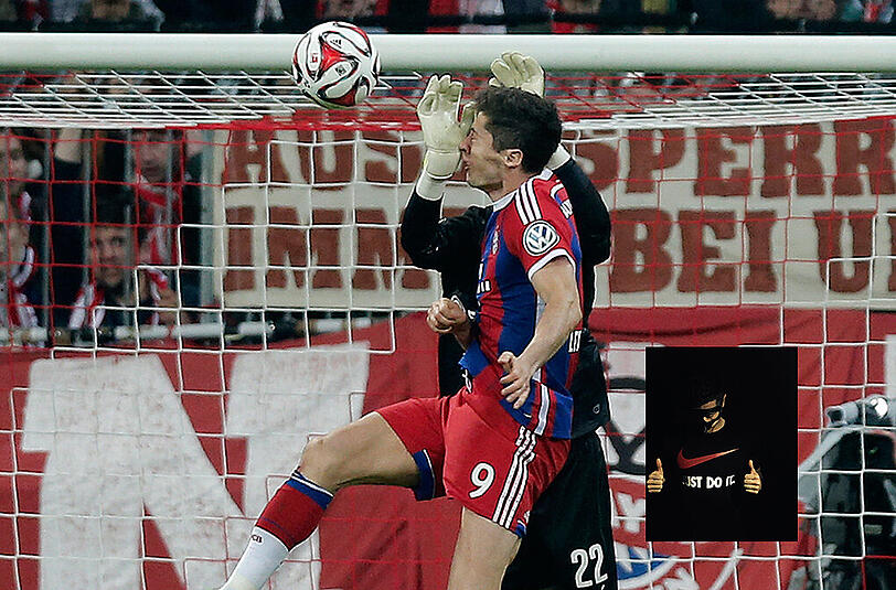&bdquo;Es hat sauber gekracht&ldquo;: Dortmunds Langerak streckt Bayern-Stürmer Lewandowski nieder.