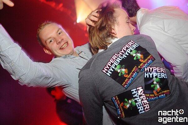 Am letzten Vorlesungstag im Wintersemester feierte der Neuraum eine "Semester Closing Party". Mehr Bilder unter: www.nachtagenten.de