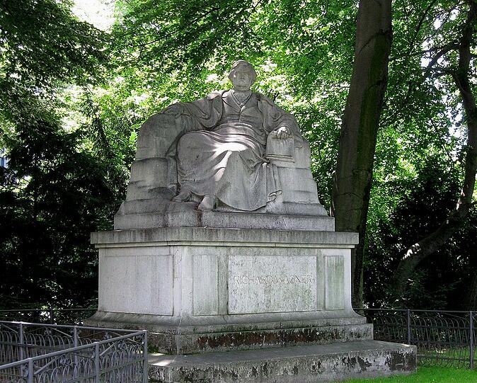 Das Denkmal für Richard Wagner in Bogenhausen