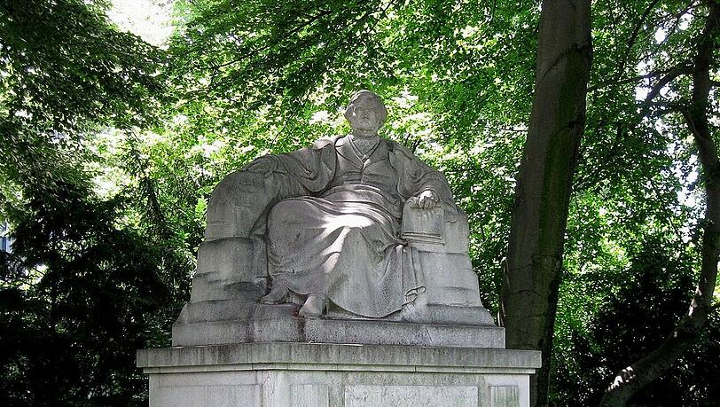 Das Denkmal für Richard Wagner in Bogenhausen Das Denkmal für Richard Wagner in Bogenhausen