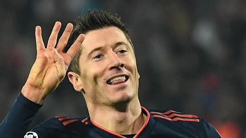 Robert Lewandowski steht wieder im Sturm des FC Bayern.