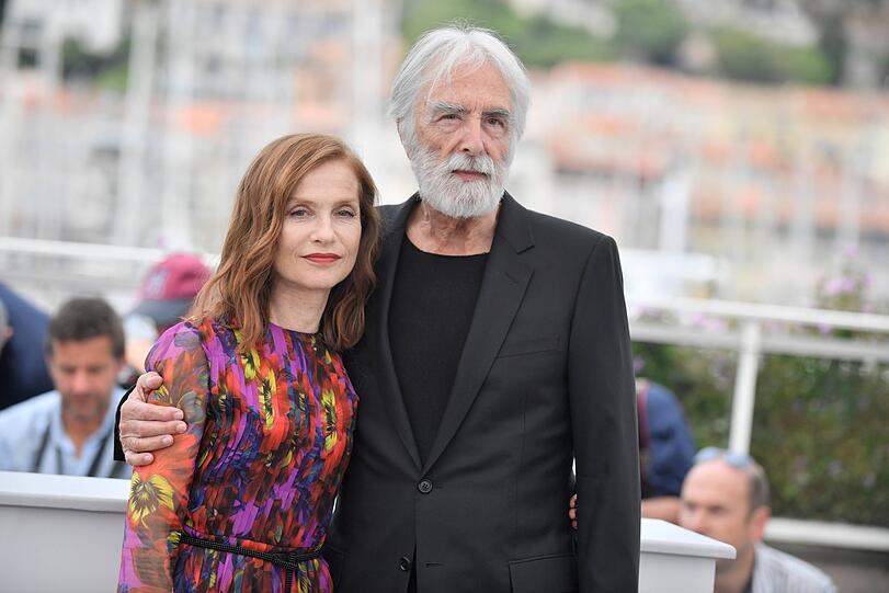 Michael Haneke mit seiner Lieblingsschauspielerin Isabelle Huppert 2017 in Cannes.