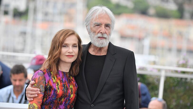 Michael Haneke mit seiner Lieblingsschauspielerin Isabelle Huppert 2017 in Cannes. Michael Haneke mit seiner Lieblingsschauspielerin Isabelle Huppert 2017 in Cannes.