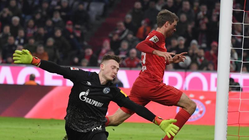 Schalke-Torwart Markus Schubert kassierte fünf Treffer gegen den FC Bayern München. Schalke-Torwart Markus Schubert kassierte fünf Treffer gegen den FC Bayern München.