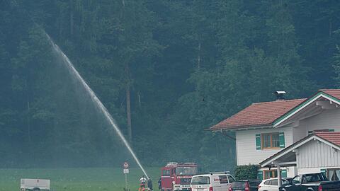 Bei dem Gro&szlig;einsatz sind rund 200 Menschen im Einsatz.