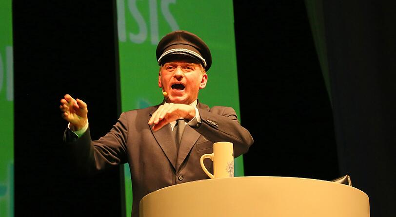 Fonsis Starkbieranstich 2013 im Löwenbräukeller - Die besten Bilder