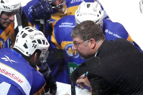 Alle Anweisungen halfen nichts: Der EHC verlor mit 2:3 in Nürnberg.