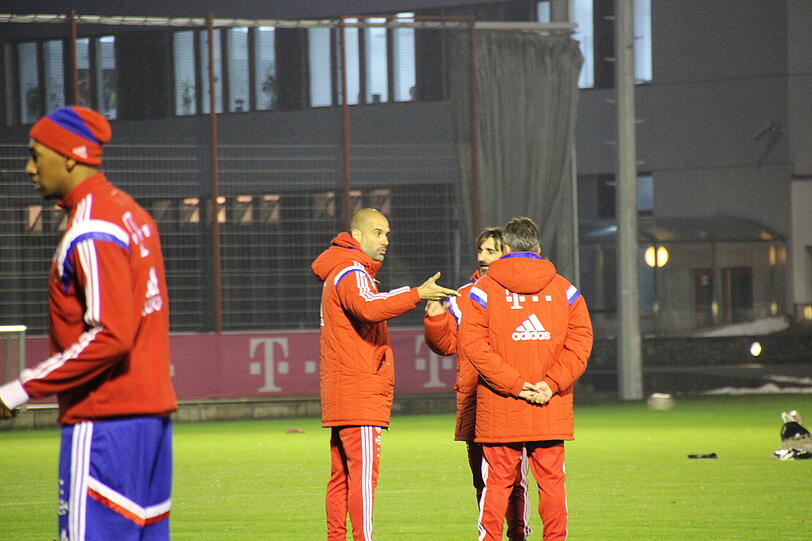 Vorbereitungen für die Rückrunde: Der FC Bayern startet ins Training. Die AZ war dabei. Die Bilder...