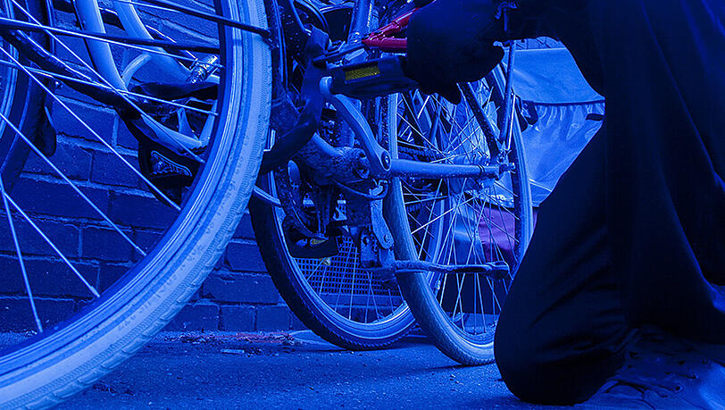 Streifenpolizisten erwischten die Fahrraddiebe kurz nach der Tat. (Symbolbild) Streifenpolizisten erwischten die Fahrraddiebe kurz nach der Tat. (Symbolbild)