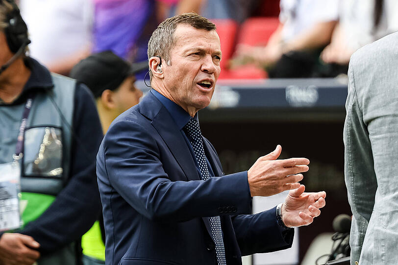 Nun wieder Kollegen: Lothar Matthäus und Oliver Kahn.