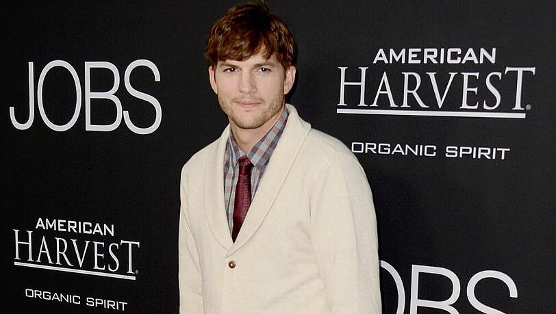 Ashton Kutcher bei einem Promo-Termin für "Jobs" Ashton Kutcher bei einem Promo-Termin für "Jobs"