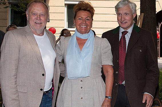 Bei der Feier: Joseph Vilsmaier, Gabriele Weishäupl und Luitpold Prinz von Bayern.