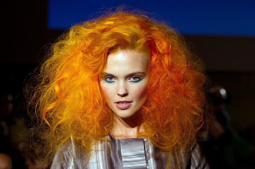 Tag für Tag präsentieren die Models bei der Fashion Week in Berlin atemberaubende Outfits - hier sehen Sie die besten Bilder vom Catwalk.