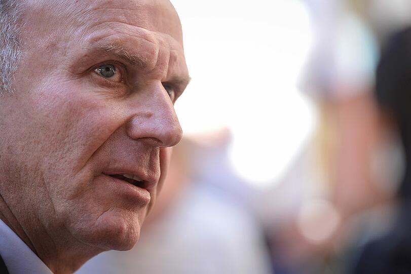 Bayern-Boss Karl-Heinz Rummenigge zu Gast auf der "SpoBIS" in Düsseldorf.