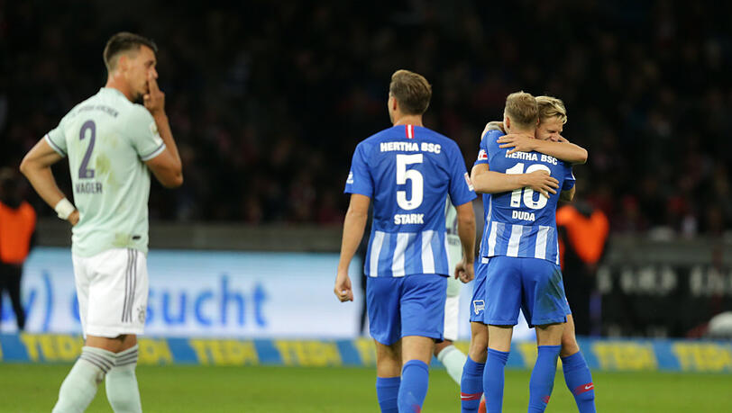 18 Minuten Einsatz, kein Treffer: Bayerns Mittelstürmer Sandro Wagner (l.) bei der 0:2-Niederlage bei Hertha BSC Berlin. 18 Minuten Einsatz, kein Treffer: Bayerns Mittelstürmer Sandro Wagner (l.) bei der 0:2-Niederlage bei Hertha BSC Berlin.