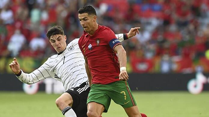 Die Zukunft von Cristiano Ronaldo ist noch offen.