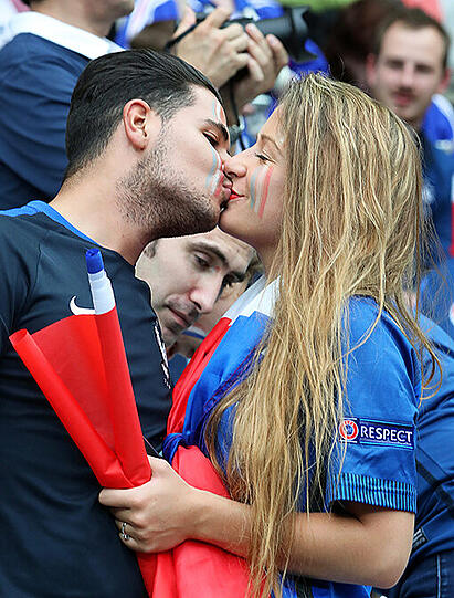 Es gibt nicht nur das hässliche Fan-Gesicht dieser Euro 2016. Sondern auch das schöne und kuriose. Sehen Sie hier die Bilder in unserer Galerie.