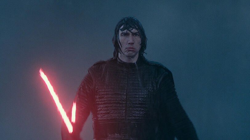 Wird Kylo Ren (Adam Driver) doch noch weg von der dunklen Seite der Macht kommen?