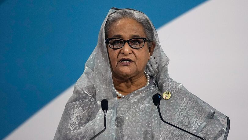 Ex-Ministerpräsidentin Hasina warf dem Gericht in einer ersten Reaktion vor, es habe eine "politisch motivierte" Entscheidung getroffen. (Archivbild) Ex-Ministerpräsidentin Hasina warf dem Gericht in einer ersten Reaktion vor, es habe eine "politisch motivierte" Entscheidung getroffen. (Archivbild)