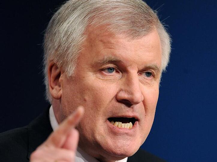 CSU-Cherf Horst Seehofer will an der Macht bleiben.