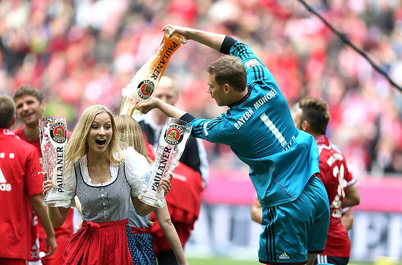 Weitere Bilder von den Weißbier-Partys der letzten Jahre.
