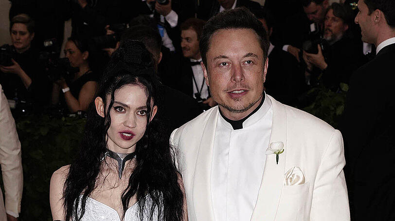 Grimes und Elon Musk im Jahr 2018