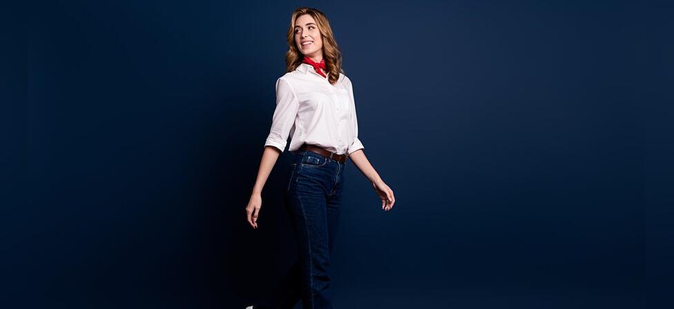 Mit diesem Jeans-Trend liegen modebewusste Frauen aktuell richtig.