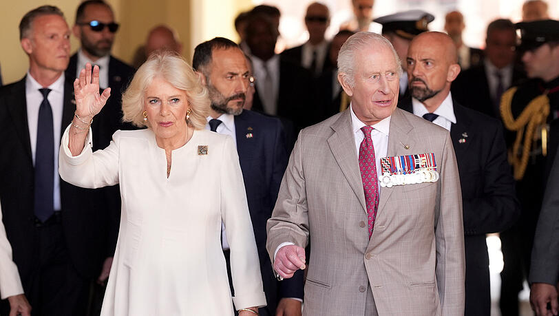 König Charles III. und Königin Camilla bei ihrem Besuch in Ravenna.