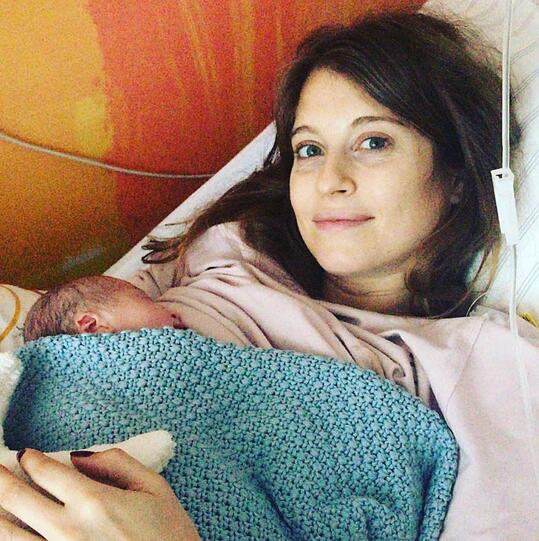 Cathy Hummels entband ihren Sohn nicht per Kaiserschnitt.