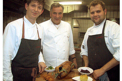 Fränkische Küche vom Feinsten: Küchenchef Johann Polster mit Sohn Dominic und Schwiegersohn Christian Schauer.