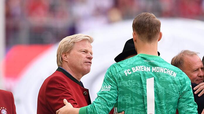 Oliver Kahn schwärmt in höchsten Tönen von Manuel Neuer. (Archivbild)