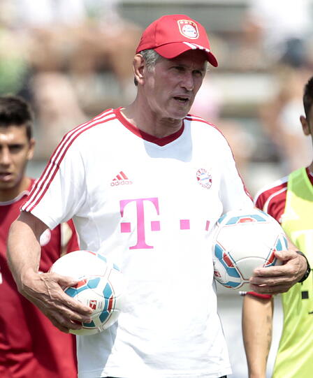 Neue Bilder vom Trainigslager der Bayern am Gardasee