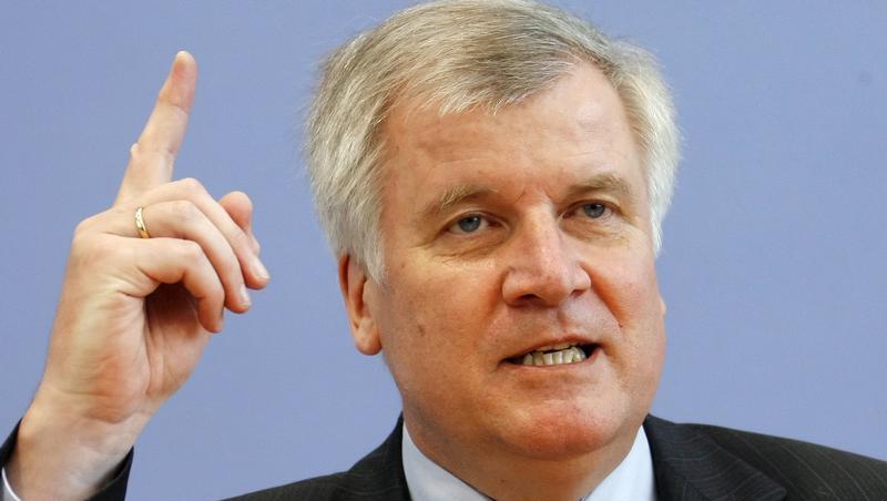 Scharfe Töne: CSU-Chef Horst Seehofer wird deutlich. Scharfe Töne: CSU-Chef Horst Seehofer wird deutlich.