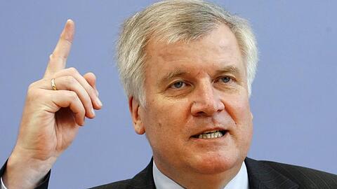 Scharfe Töne: CSU-Chef Horst Seehofer wird deutlich.