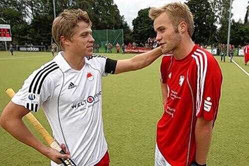 Olympiasieger mal wieder unter sich: Max Müller (rechts) vom NHTC trifft Timo Wess von Rot-Weiß Köln.