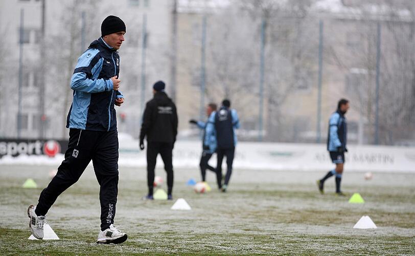 Neuzugang Rob Friend beim Training der Löwen.