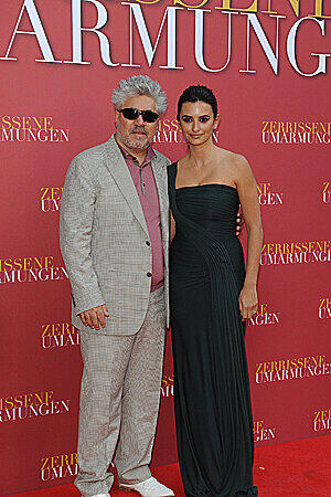Regisseur Pedro Almodovar und Schauspielerin Penélope Cruz. (Archivbild 2020) Regisseur Pedro Almodovar und Schauspielerin Penélope Cruz. (Archivbild 2020)