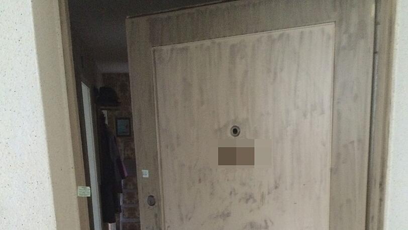 Mord in der Au in München: Bilder vom Tatort: Hier wurde die 91-jährige Rentnerin Anna S. auf gewaltsame Weise umgebracht. Die Spurensicherung ist noch vor Ort. Mord in der Au in München: Bilder vom Tatort: Hier wurde die 91-jährige Rentnerin Anna S. auf gewaltsame Weise umgebracht. Die Spurensicherung ist noch vor Ort.