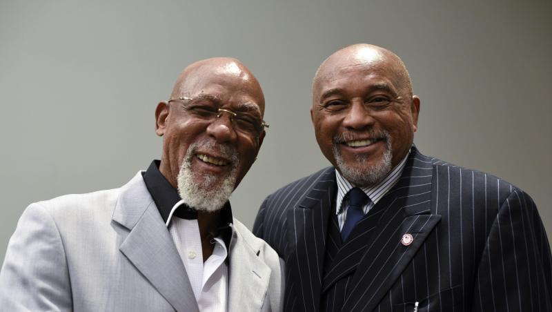 Tommie Smith (r) und John Carlos zählen durch ihre Black-Power-Aktion 1968 bei den Olympischen Spielen bis heute zu den bekanntesten Athleten. Foto (2016): Sait Serkan Gurbuz/AP Tommie Smith (r) und John Carlos zählen durch ihre Black-Power-Aktion 1968 bei den Olympischen Spielen bis heute zu den bekanntesten Athleten. Foto (2016): Sait Serkan Gurbuz/AP