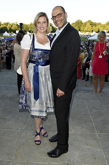 Dan Shaham und Frau Charmaine Hedding