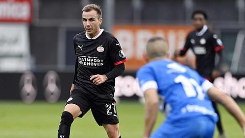 Mario Götze traf in seinem ersten Spiel für PSV Eindhoven bereits nach neun Minuten zur Führung.
