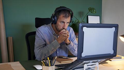 2022 wird so einiges teurer werden. So auch Strom, wodurch auch das arbeiten im Homeoffice teurer wird.