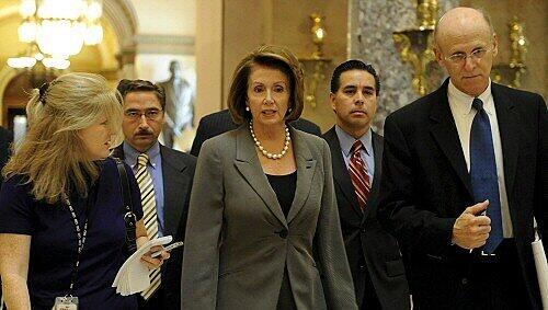 Nancy Pelosi (Mitte) zeigte sich zuversichtlich Nancy Pelosi (Mitte) zeigte sich zuversichtlich
