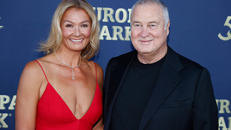 Seit 2005 ist Franziska van Almsick mit dem Unternehmer J&uuml;rgen B. Harder liiert. Das Paar lebt in Heidelberg und hat zwei gemeinsame S&ouml;hne.