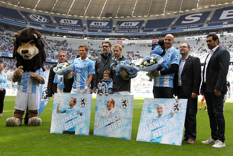 Benny Lauth, Daniel Bierofka und Necat Aygün werden verabschiedet beim TSV 1860 München.