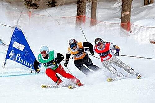 Ein wilder Ritt: Skicross-Weltcup in Flaine.